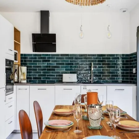 Apartment Bleuet -