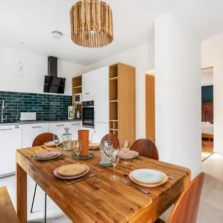 Apartment Bleuet -